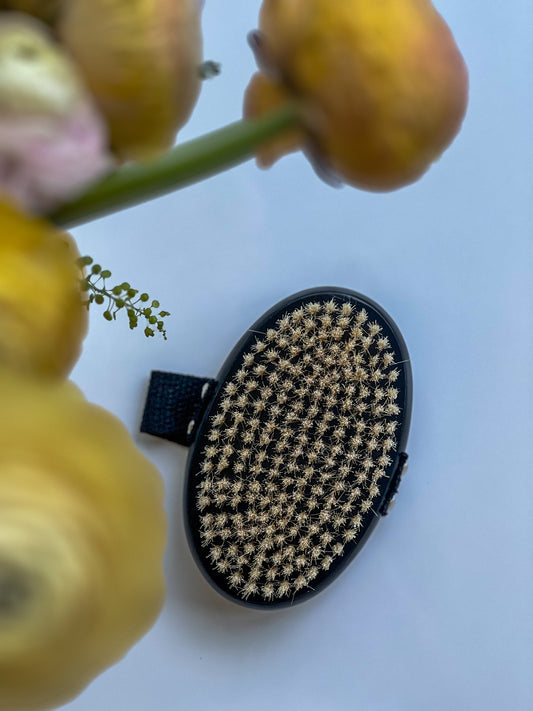 MALACHITE šepetys minkštais šereliais