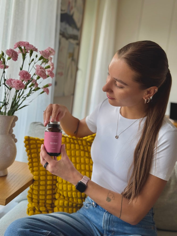 TRUST Skin Boost maisto papildų kompleksas moterims, 120 kapsulių