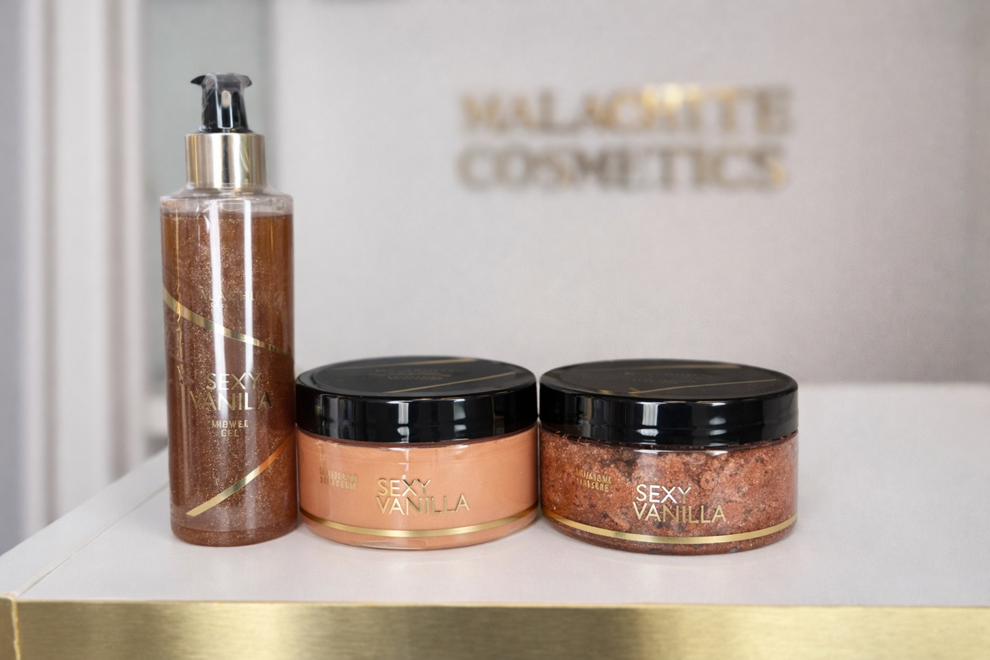 💗 Švytintis kūno priežiūros rinkinys Malachite Cosmetics SEXY VANILLA FULL RITUAL