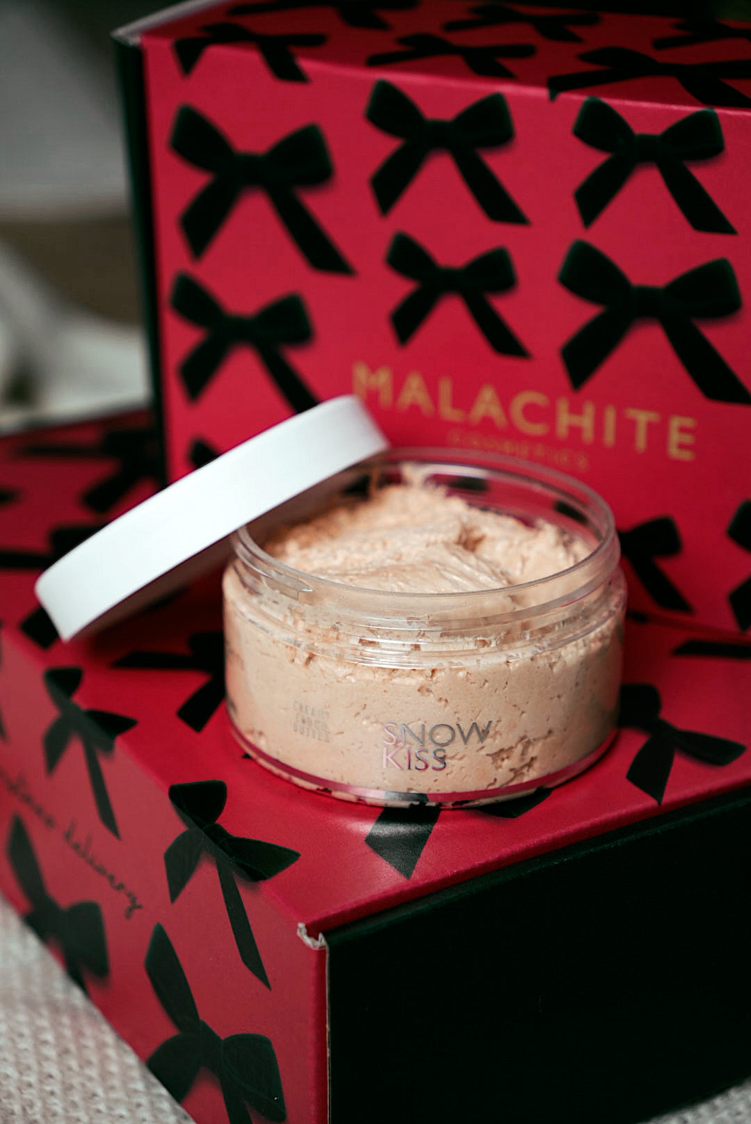 Kūno suflė-sviestas MALACHITE COSMETICS "Snow Kiss: Creamy Cloud", 150 ml