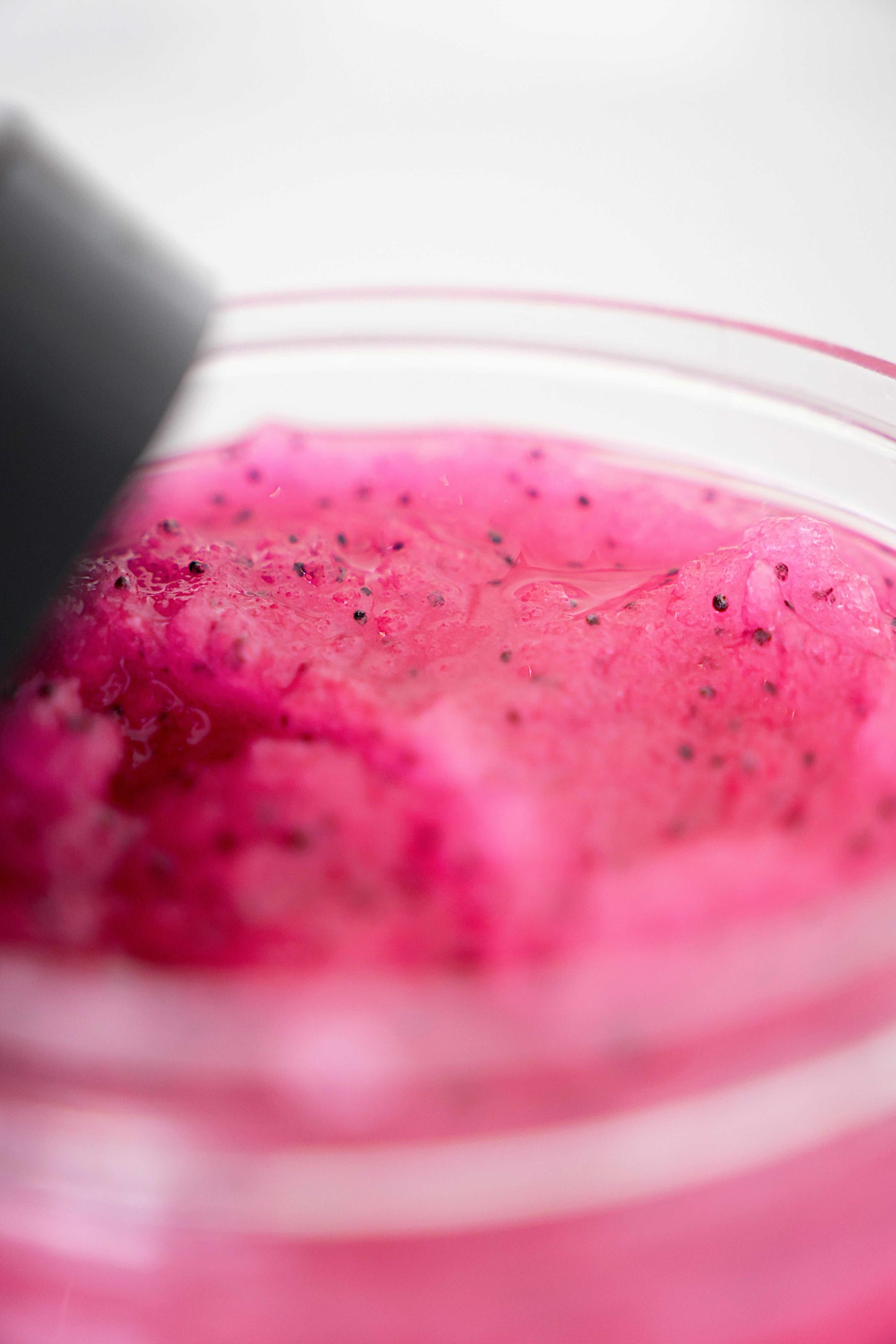 Kūno šveitiklis MALACHITE COSMETICS JUICY PINK, 300g