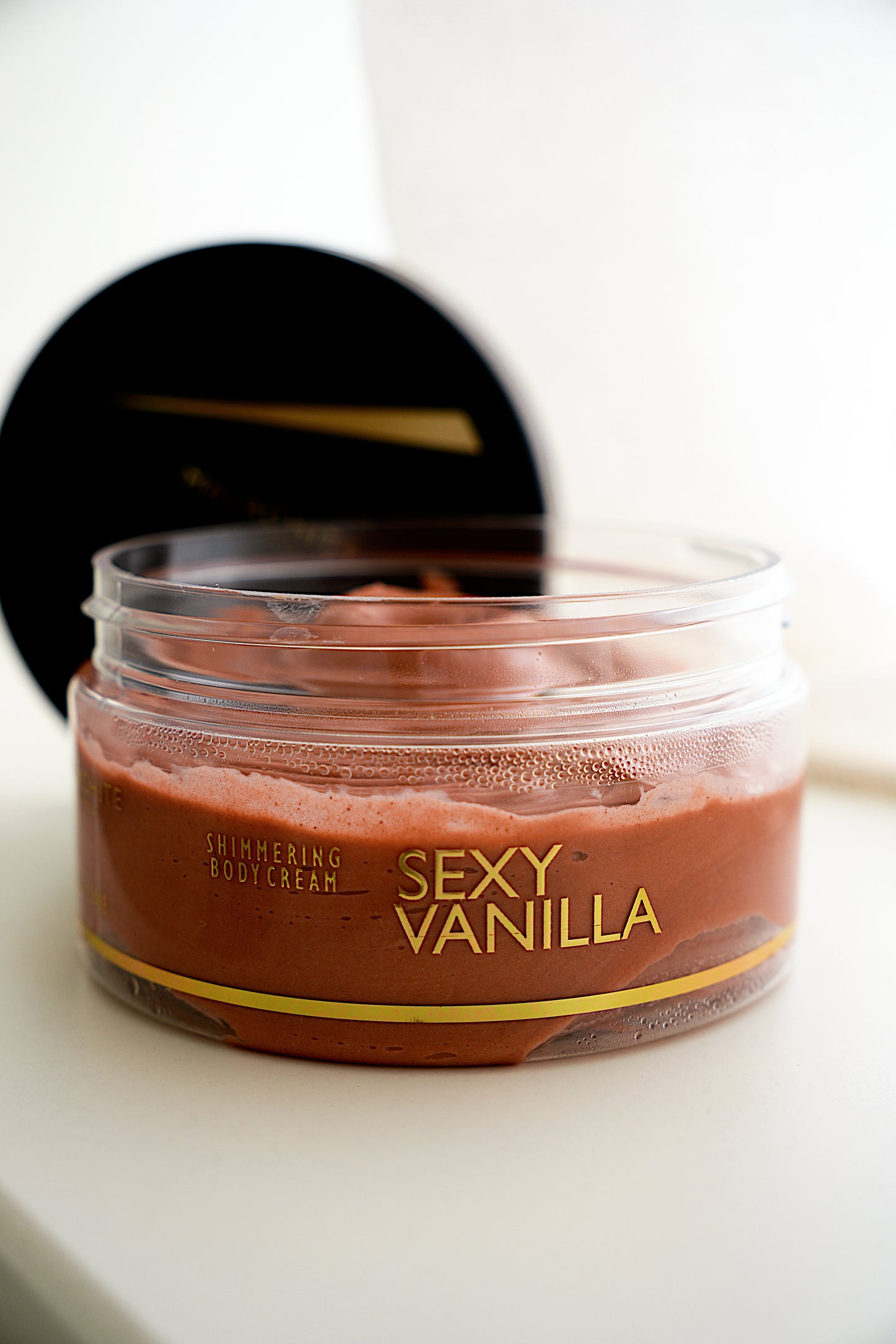 Kūno kremas MALACHITE COSMETICS "Sexy Vanilla", 200ml
