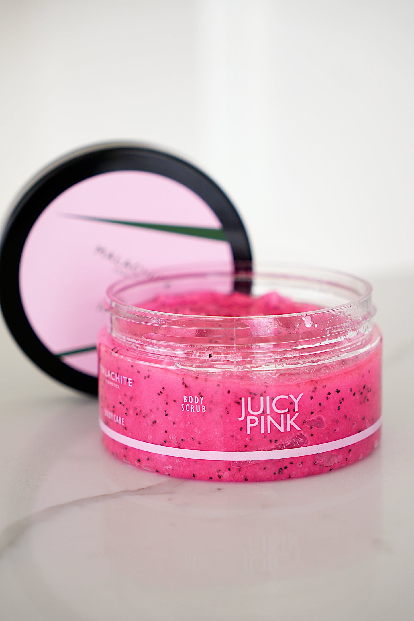 Kūno šveitiklis MALACHITE COSMETICS JUICY PINK, 300g