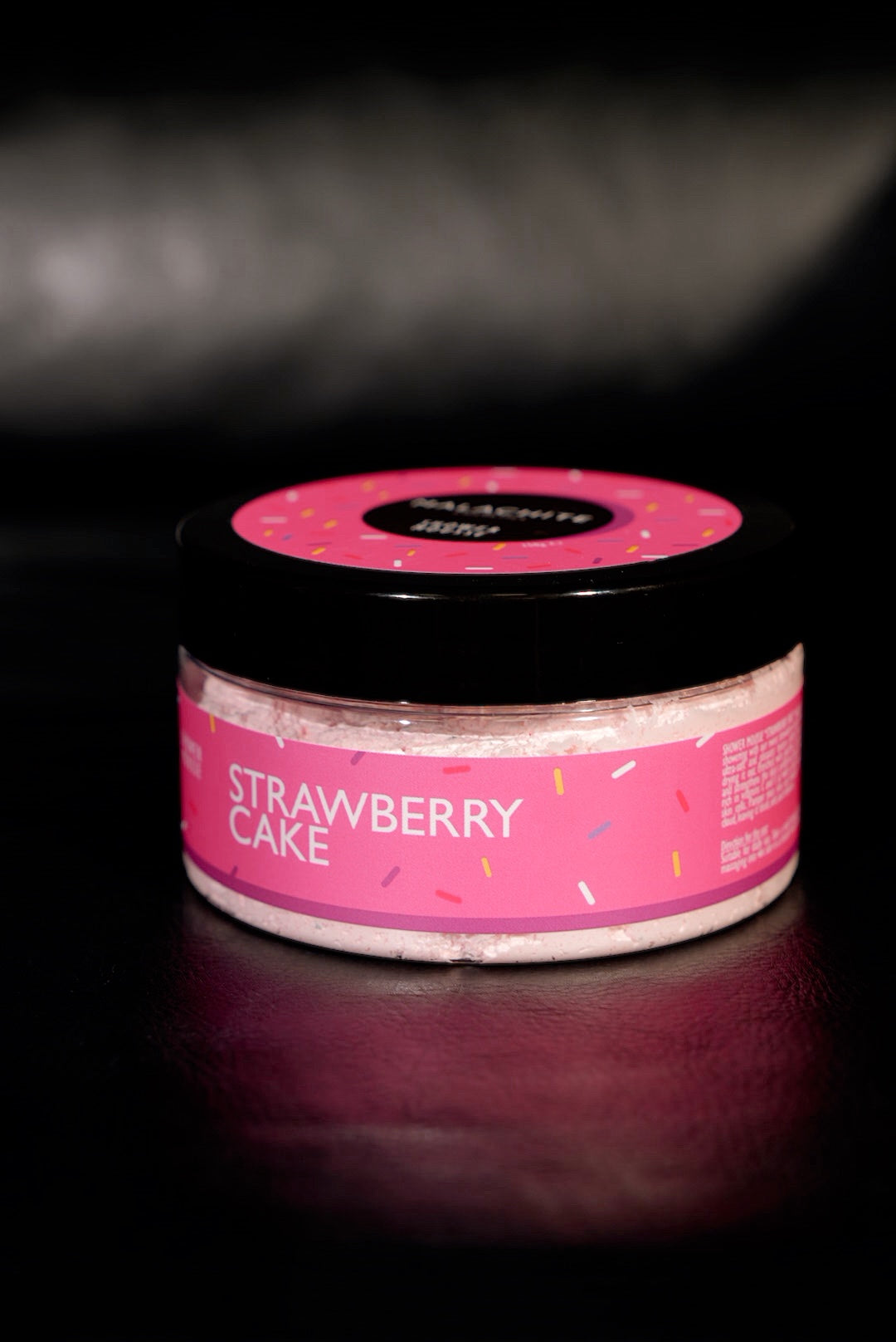 Dušo suflė “STRAWBERRY CAKE” MALACHITE COSMETICS, 150 g