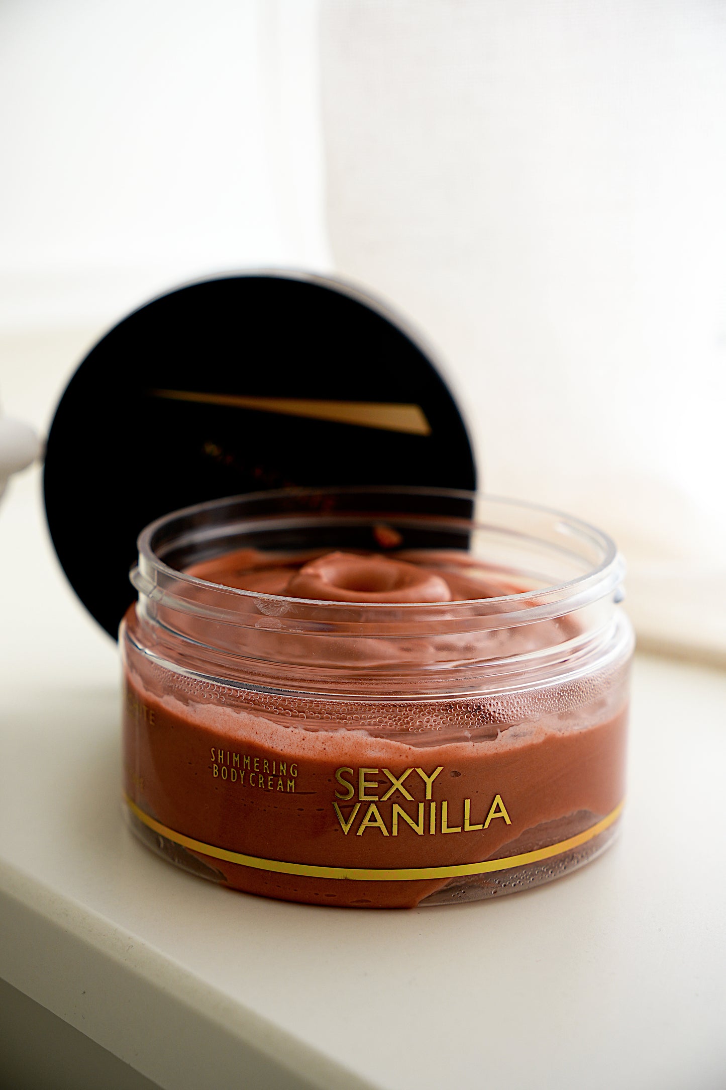 Kūno kremas MALACHITE COSMETICS "Sexy Vanilla", 200ml