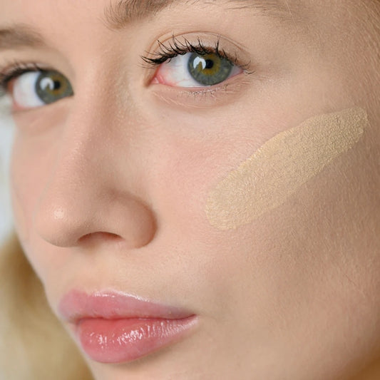 LUMIMI makiažo pagrindas – kušonas