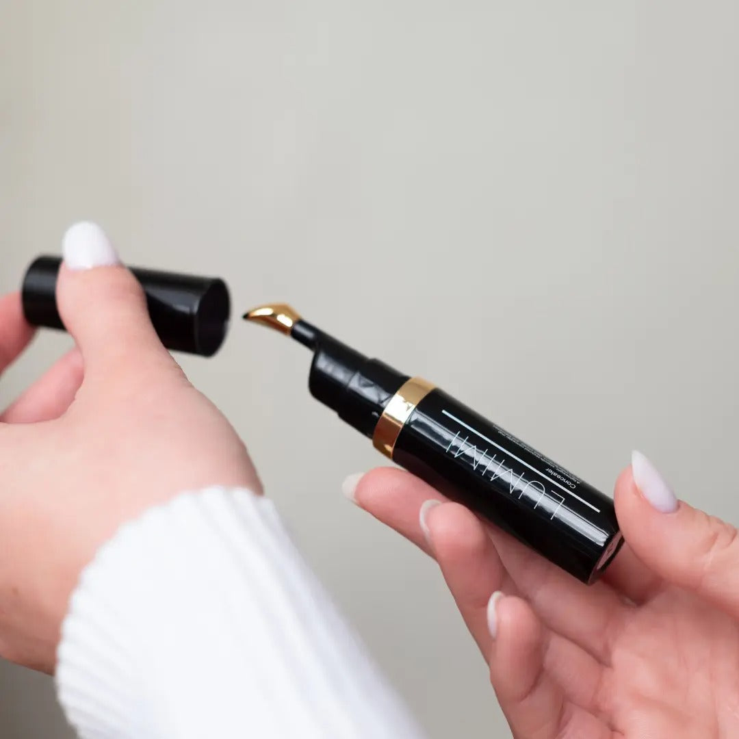 LUMIMI universalus maskuoklis veidui ir paakiams